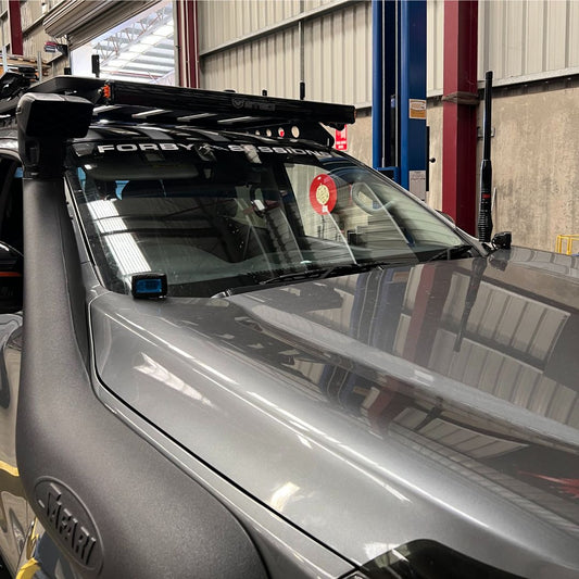 2015-2024 Nissan Navara NP300 Bonnet Hinge Ditch Light Bracket Pair