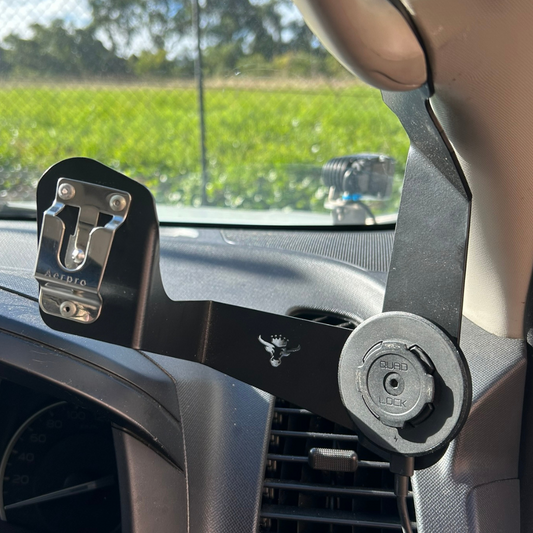 2012-2016 Holden Colorado Phone and UHF Mount