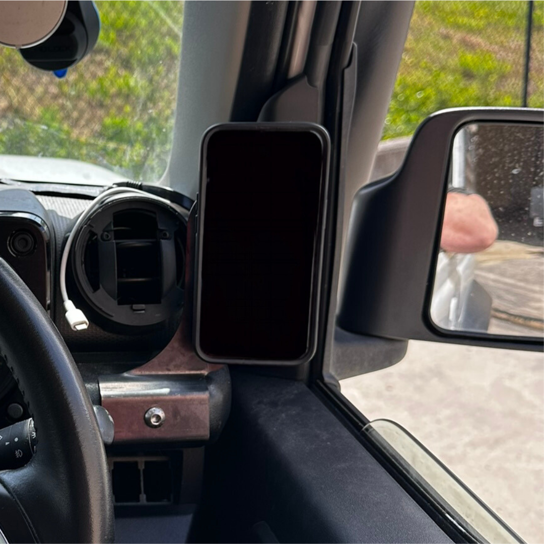 2018-2025 Suzuki Jimny Phone Mount
