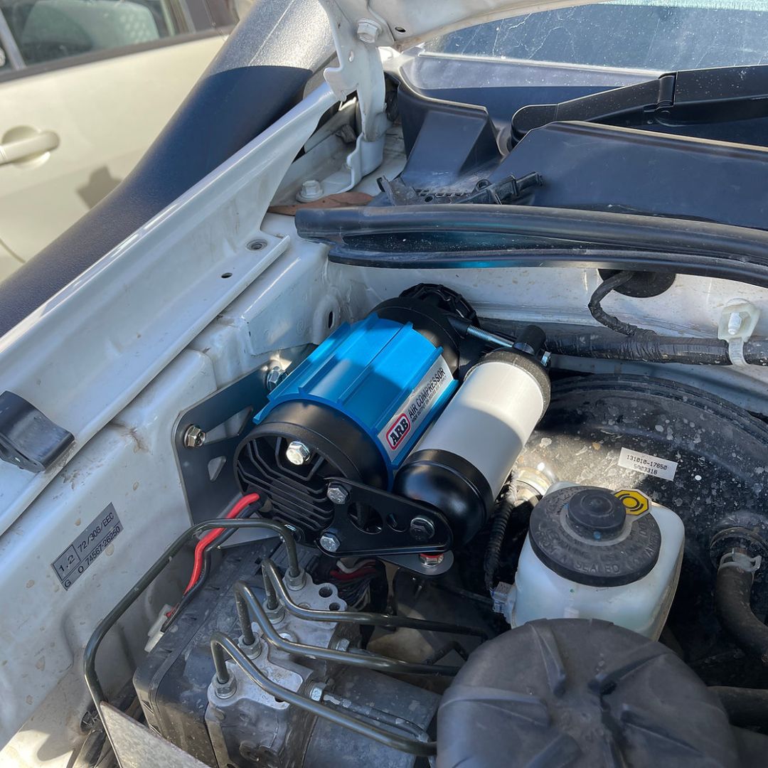 2005-2014 N70 Toyota Hilux Onboard Air Compressor Mount - Engine Bay