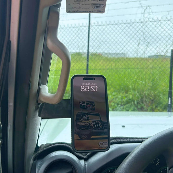 Toyota Land Cruiser 79 & 78 Series Single Cab Phone Mount - LHD