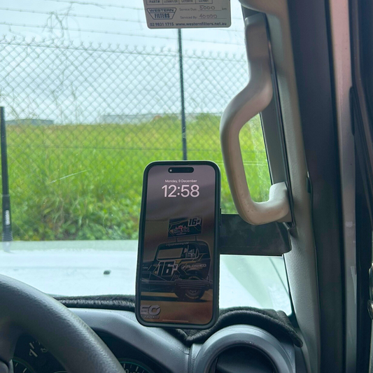 Toyota Land Cruiser 79 Series Dual Cab Phone Mount