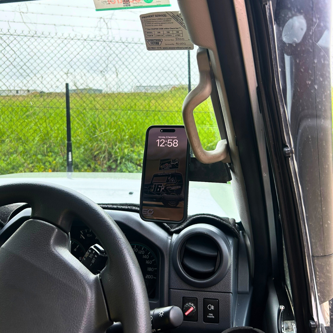 Toyota Land Cruiser 78 Series 2 Door Phone Mount