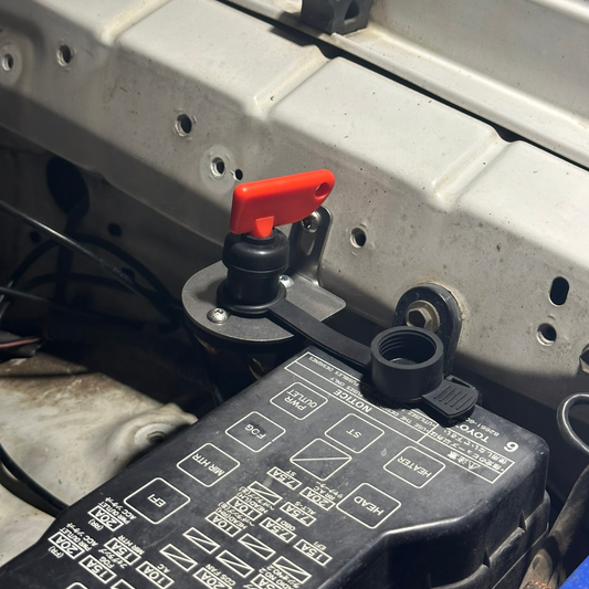Toyota Landcruiser 90 Series 12V Winch/Battery Isolator Switch & Mount