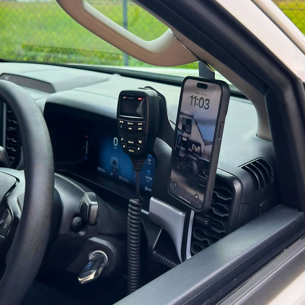 Ford Ranger Super Duty Phone & UHF Mount