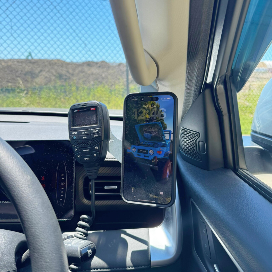 GWM Cannon Phone and UHF Mount