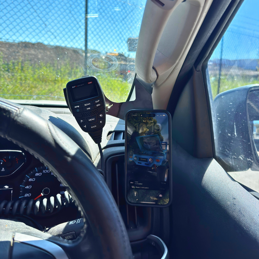 Holden Colorado RG Series 2 Phone and UHF Mount