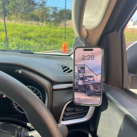 1997-2016 Nissan GU Patrol Phone Mount