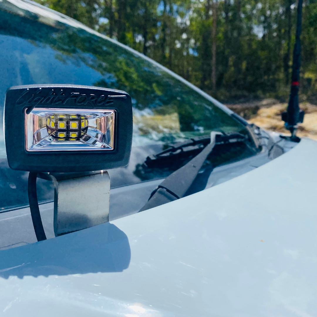 2012-2020 Isuzu D-MAX Bonnet Hinge Ditch Light Bracket Pair