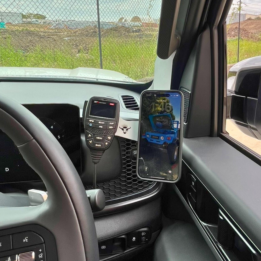 KIA Tasman Phone and UHF Mount