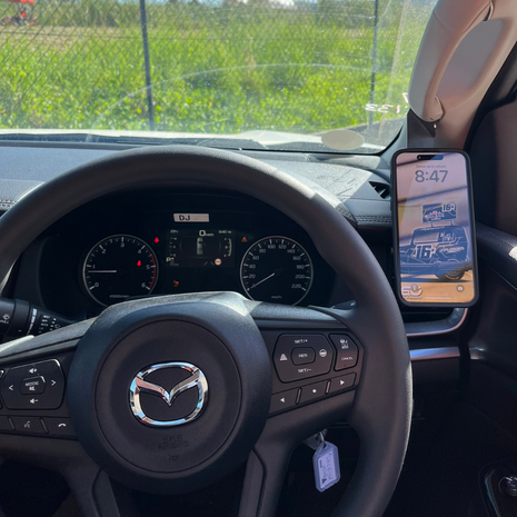 2024-2026 Isuzu D-Max Phone Mount (FACELIFT)