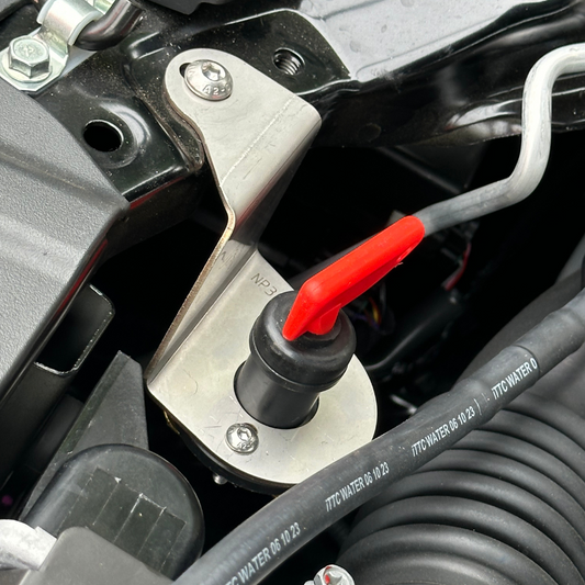 2015-2021 Mitsubishi Pajero Sport 12V Winch/Battery Isolator Switch & Mount