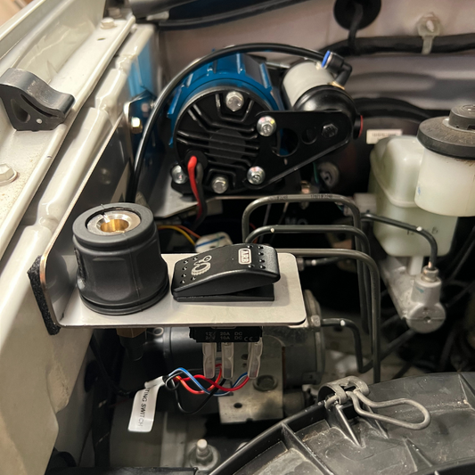 N70 Hilux ABS Air/Switch Outlet Kit