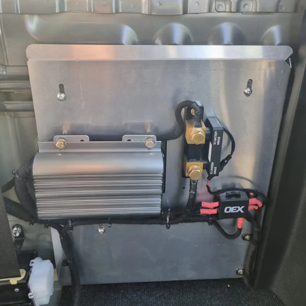 Toyota Hilux N80 Dual Battery