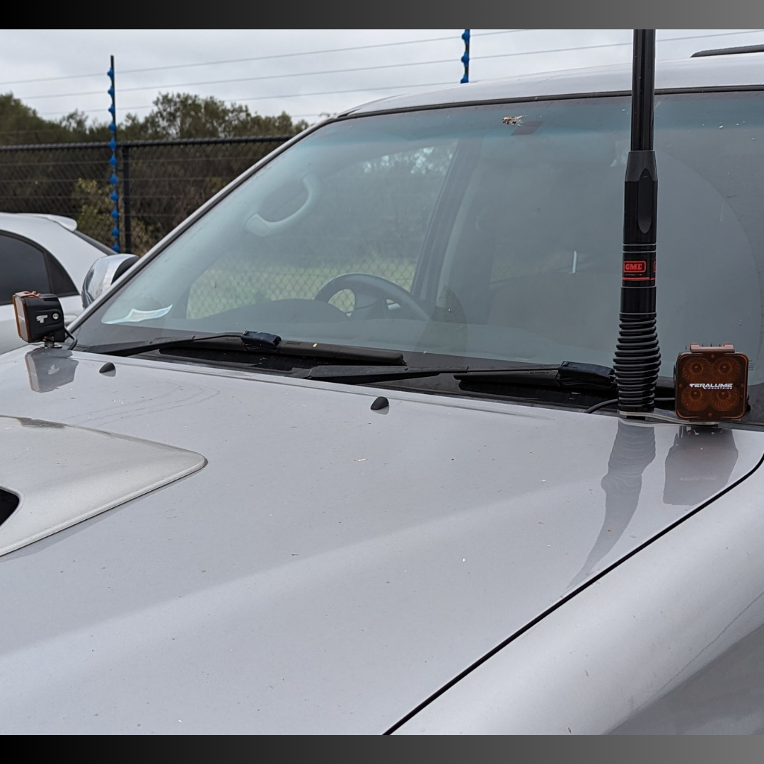 Toyota Hilux N70 Bonnet Hinge Ditch Light Bracket Pair