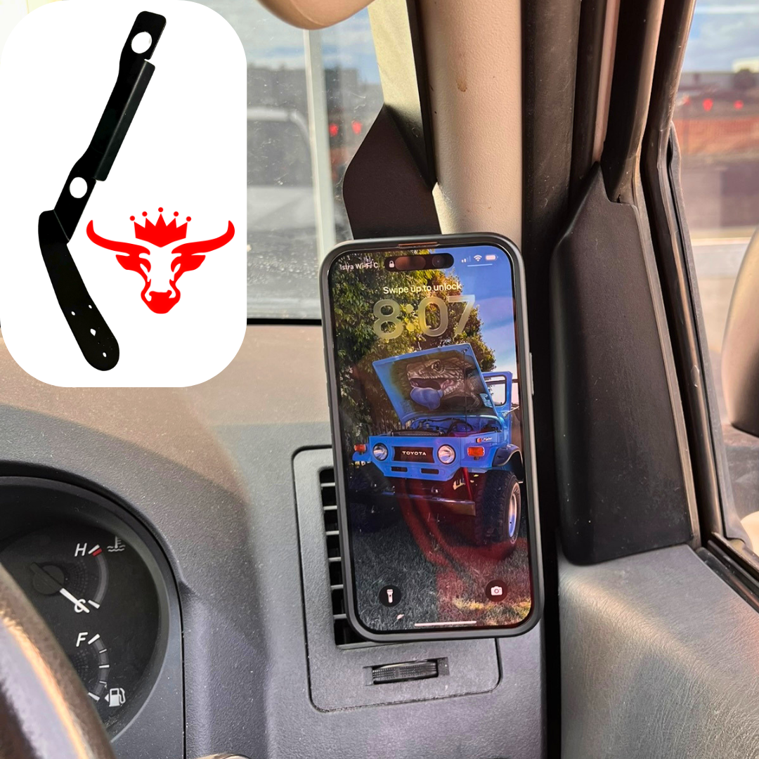 Toyota Hilux N70 Phone Mount