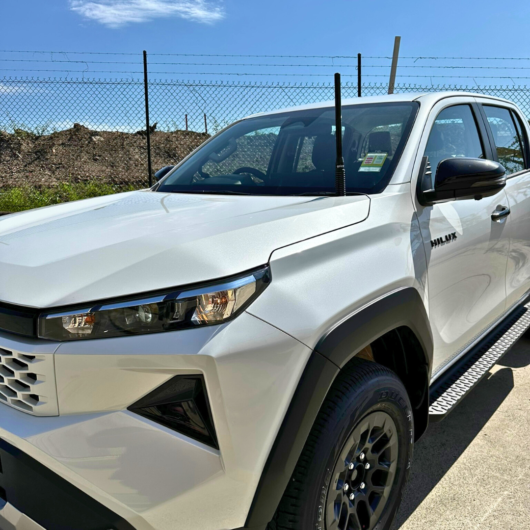 2026+ Toyota Hilux N90 Bonnet Hinge UHF Antenna Bracket