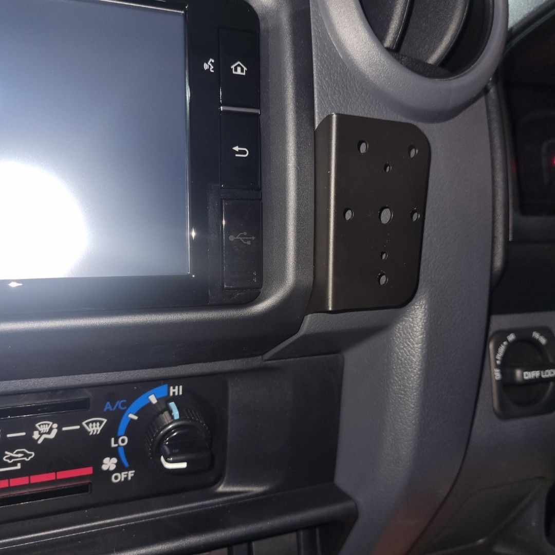 Toyota Land Cruiser 70 Series UHF/Phone Bracket