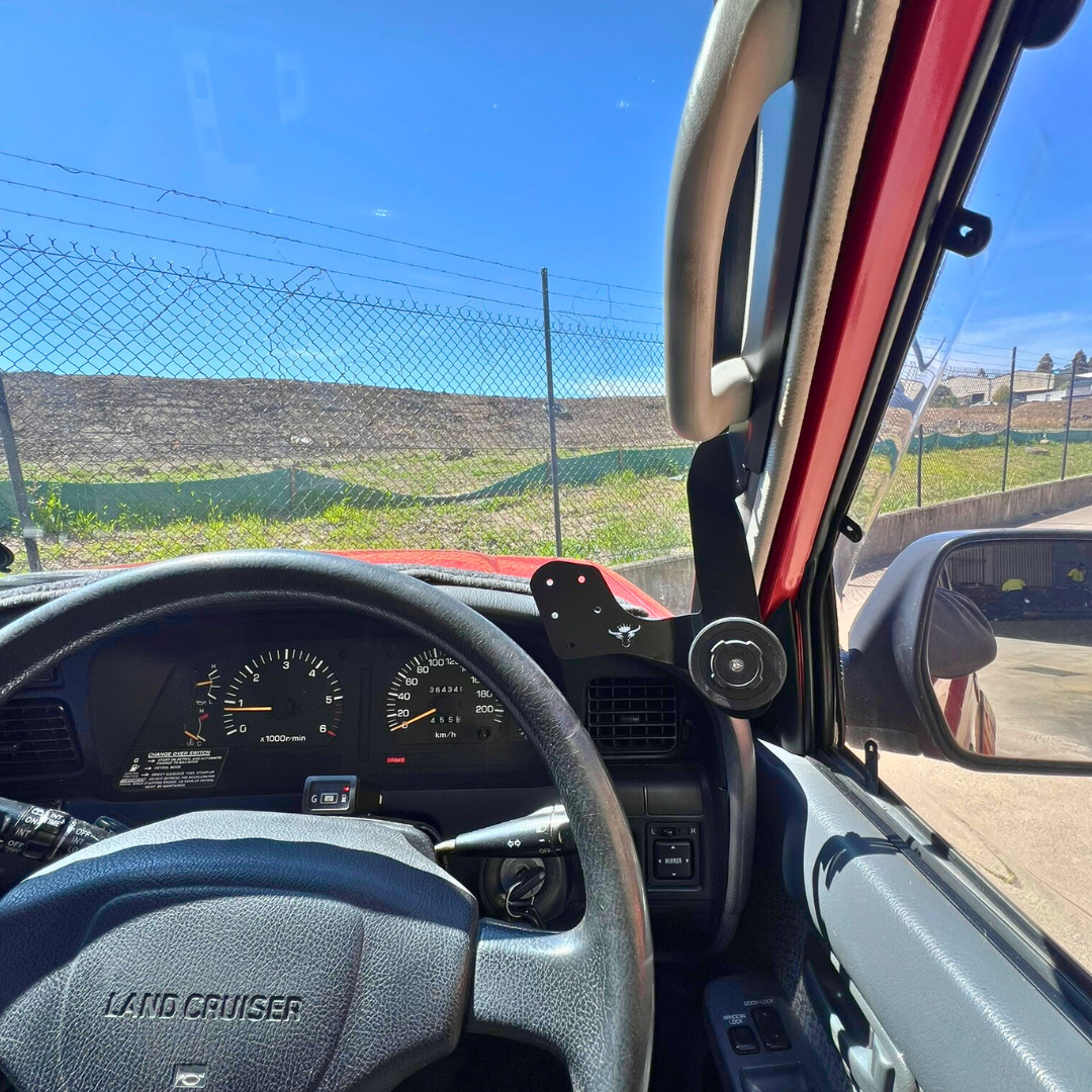Toyota Land Cruiser 80 Series Phone and UHF Mount