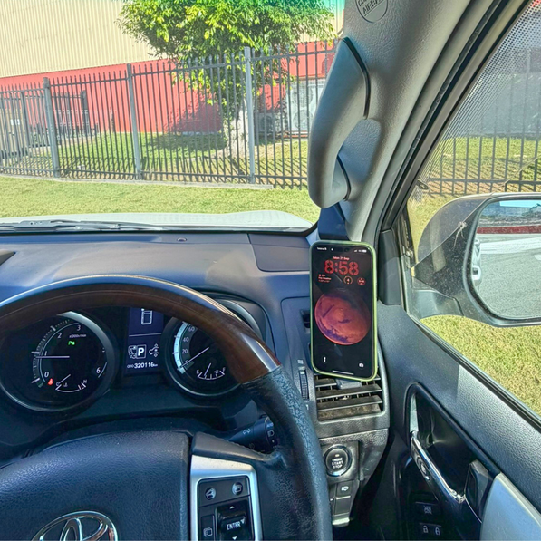 Toyota Prado 150 Phone Mount