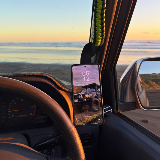 Toyota Prado 90 Series Phone Mount
