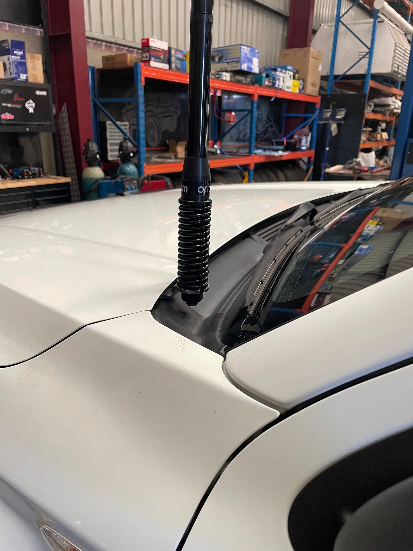 2019-2023 MR Triton Bonnet Hinge UHF Antenna Bracket