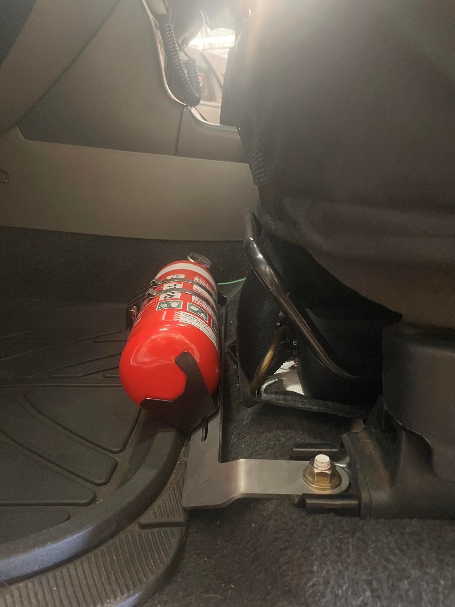 MITSUBISHI TRITON MR FIRE EXTINGUISHER BRACKET – Essential 4x4